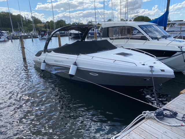 Rinker 276CC