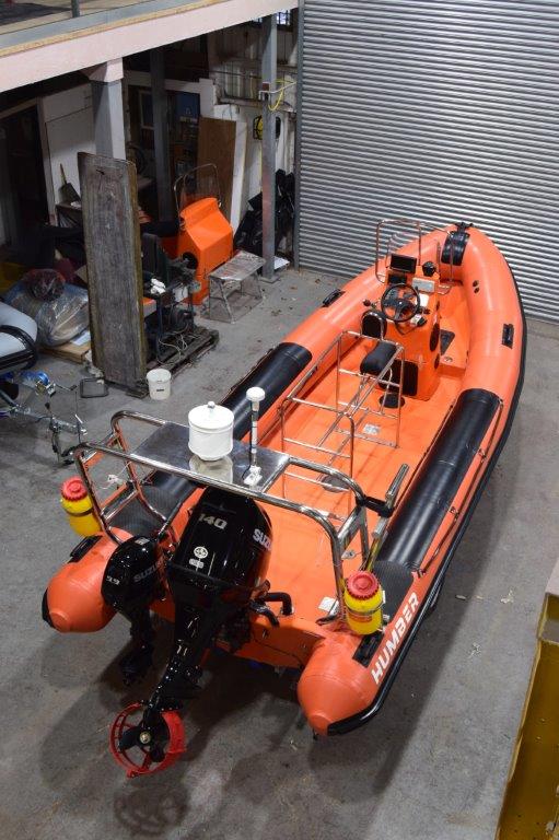 Humber 700 Destroyer Dykkerbåd 150HK