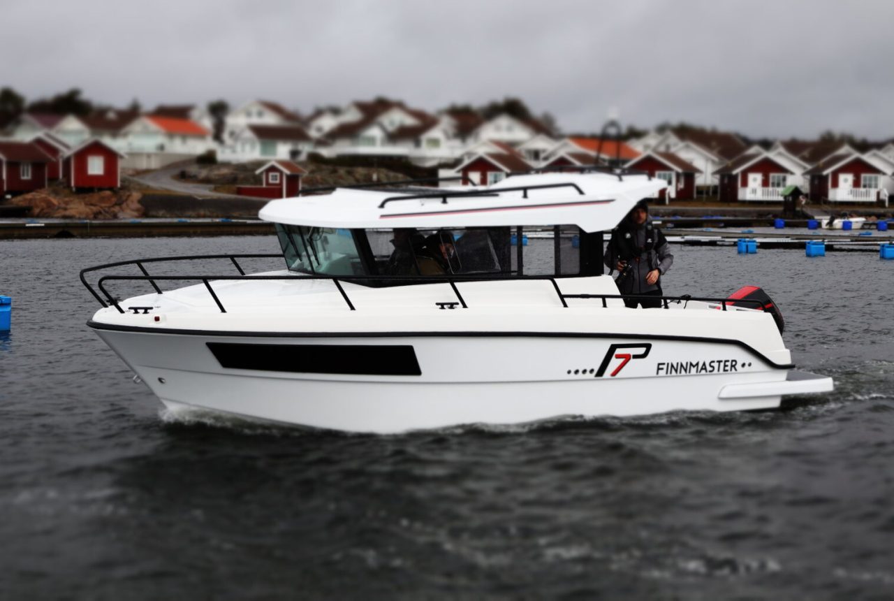 Finnmaster P7 150HK Mercury Racing