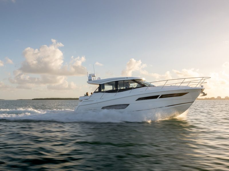 Regal 38 Grande Coupe