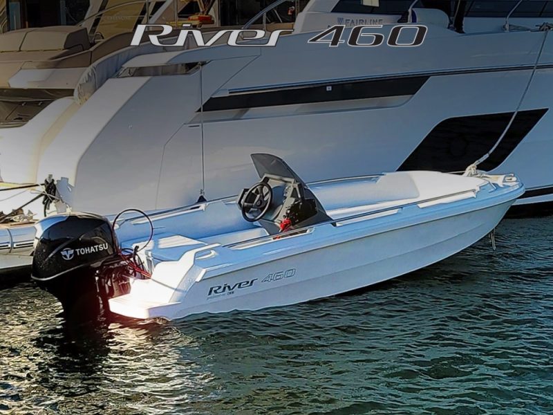 River 460XR med 20HK